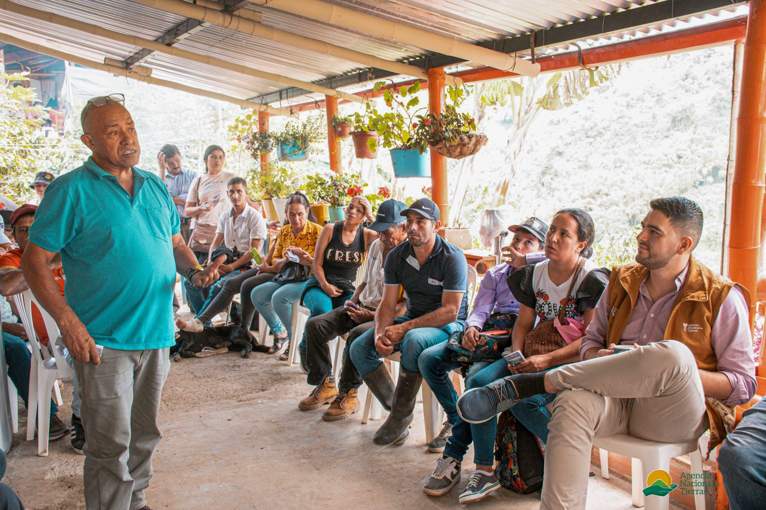 campesinos-de-santa-rosa-de-cabal-en-lanzamiento-estrategia-de-acuerdos-cuidado-rural