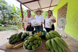ANT dignifica a las mujeres rurales y les entrega 169 títulos de propiedad en Magdalena 