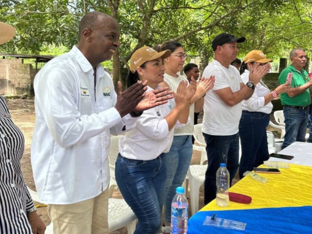 Funcionarios de ANT hacen entrega de 172 hectareas a campesinos de Tamalameque