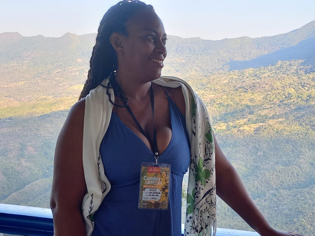 Fotografia de una mujer se llama Nini Arboleda