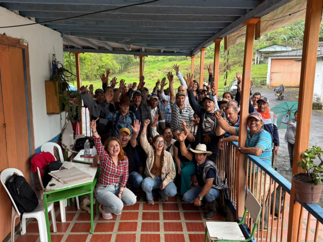 En Marsella, Risaralda, 50 familias campesinas dejan atrás la incertidumbre y avanzan hacia la propiedad de tierras