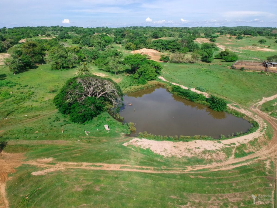 Entrega tierras pueblo nuevo Córdoba