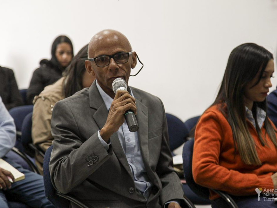 Reunión en la sede de Bogotá de ANT con los colaboradores de nuestras Unidades de Gestión Territorial