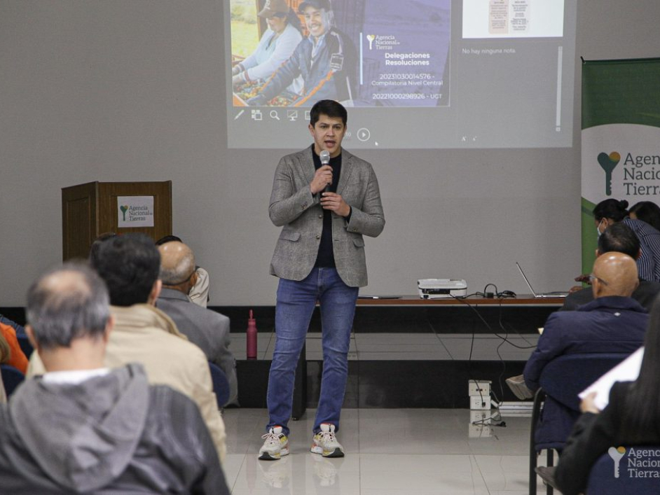 Reunión en la sede de Bogotá de ANT con los colaboradores de nuestras Unidades de Gestión Territorial