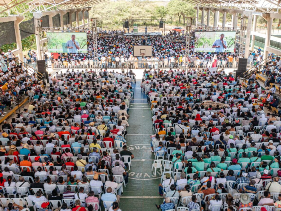 Fotografía del evento al que asistieron más de 6000 personas en La Guajira.