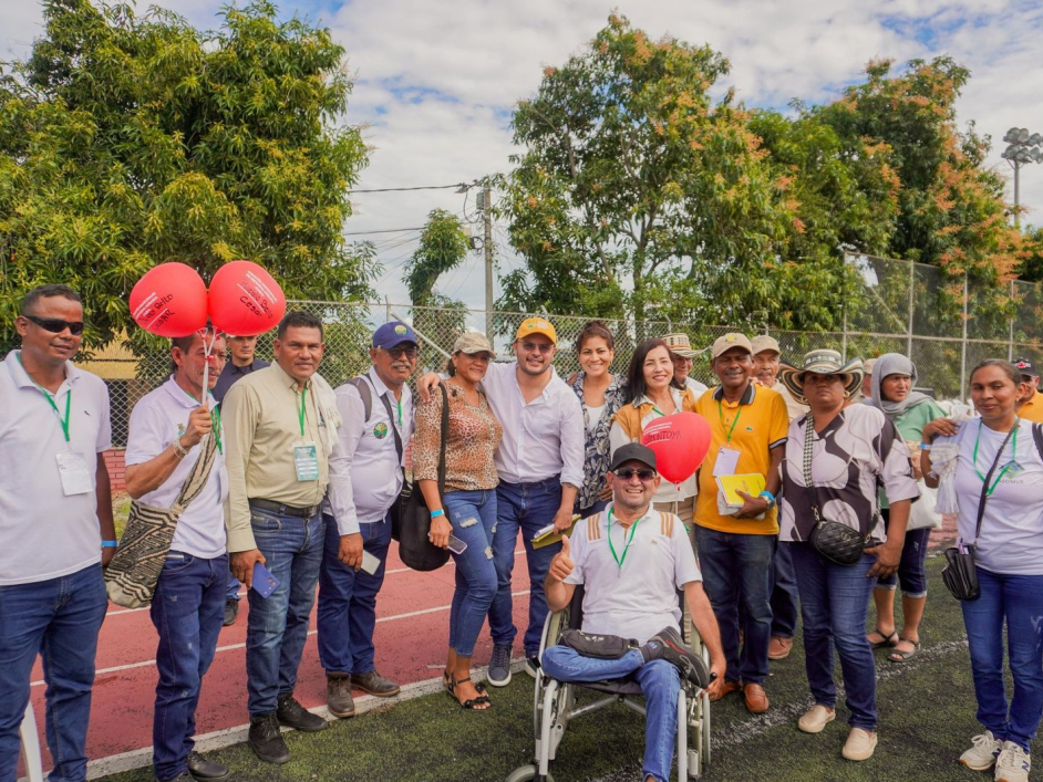 firma-del-pacto-por-la-tierra-y-la-vida-afianza