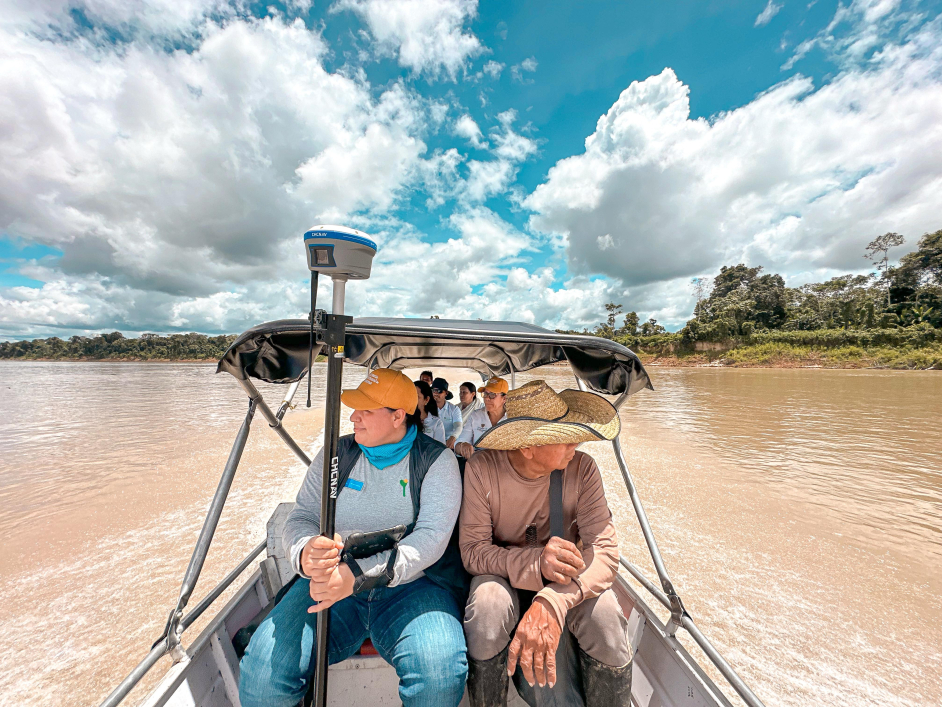 equipo-ant-viajando-por-guainia