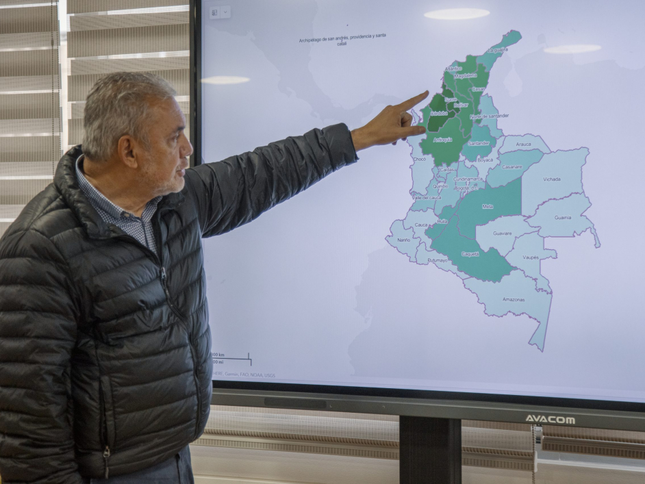 190.000 solicitudes vía WhatsApp recibió la Agencia Nacional de Tierras en solo un mes y medio